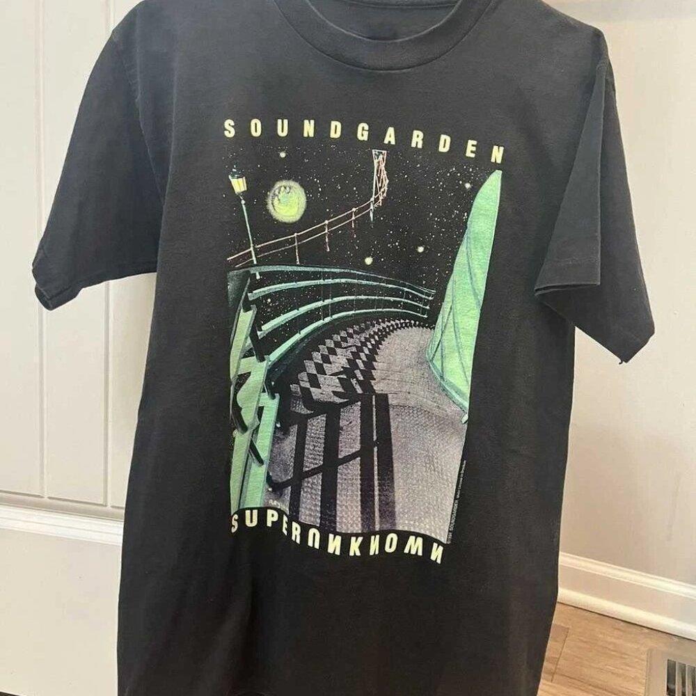 New Brockum Soundgarden Superunkown Christmas Gift Unisex T Shirt 159